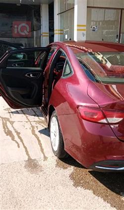 كرايسلر 200